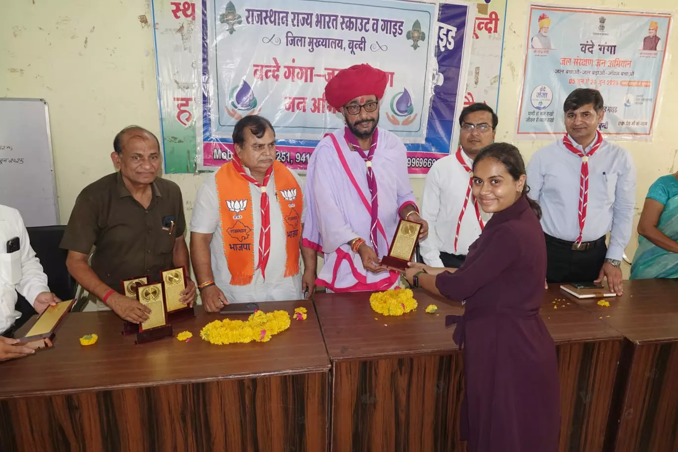 Jaipur: ग्रामीण विकास राज्य मंत्री ओटाराम देवासी ने खेल संकुल में किया पौधारोपण Jaipur: ग्रामीण विकास राज्य मंत्री ओटाराम देवासी ने खेल संकुल में किया पौधारोपण