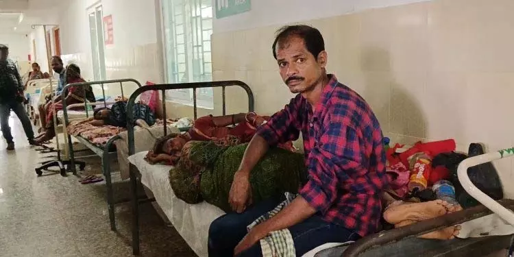 Odisha CM ने डायरिया नियंत्रण के लिए स्वास्थ्य विभाग को तत्काल कदम उठाने का निर्देश दिया Odisha CM ने डायरिया नियंत्रण के लिए स्वास्थ्य विभाग को तत्काल कदम उठाने का निर्देश दिया