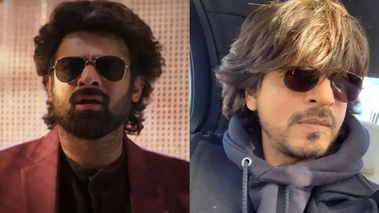 राजा साहब के टीजर में प्रभास ने निधि के साथ रोमांस करते हुए SRK की झलक दिखाई राजा साहब के टीजर में प्रभास ने निधि के साथ रोमांस करते हुए SRK की झलक दिखाई
