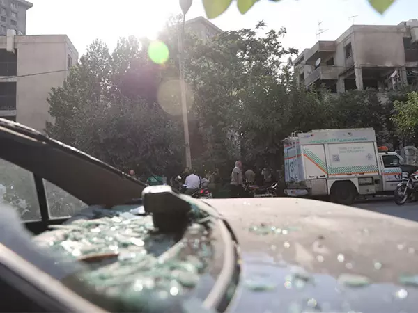 बगदाद स्थित अमेरिकी दूतावास ने अमेरिकियों को इराक की यात्रा न करने की चेतावनी दी बगदाद स्थित अमेरिकी दूतावास ने अमेरिकियों को इराक की यात्रा न करने की चेतावनी दी