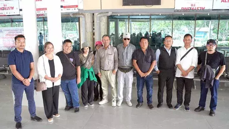 Nagaland : प्रत्यावर्तन वार्ता के बाद नागा प्रतिनिधिमंडल वापस लौटा Nagaland : प्रत्यावर्तन वार्ता के बाद नागा प्रतिनिधिमंडल वापस लौटा