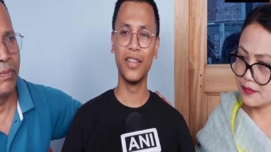 Manipur : 2025 की सबसे खराब परीक्षा सफल रही, NEET-UG में शीर्ष स्थान पर Manipur : 2025 की सबसे खराब परीक्षा सफल रही, NEET-UG में शीर्ष स्थान पर