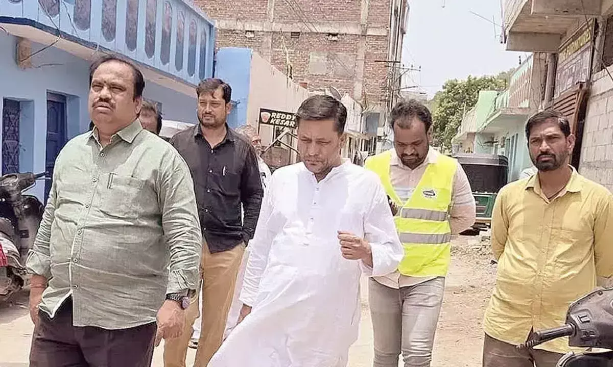 Telangana: ईद के दौरान त्वरित स्वच्छता उपायों के लिए जीएचएमसी की सराहना की गई Telangana: ईद के दौरान त्वरित स्वच्छता उपायों के लिए जीएचएमसी की सराहना की गई