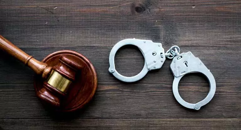 किसान पर हमला करने और लूटने के आरोप में चार लोग Calangute में गिरफ्तार किसान पर हमला करने और लूटने के आरोप में चार लोग Calangute में गिरफ्तार