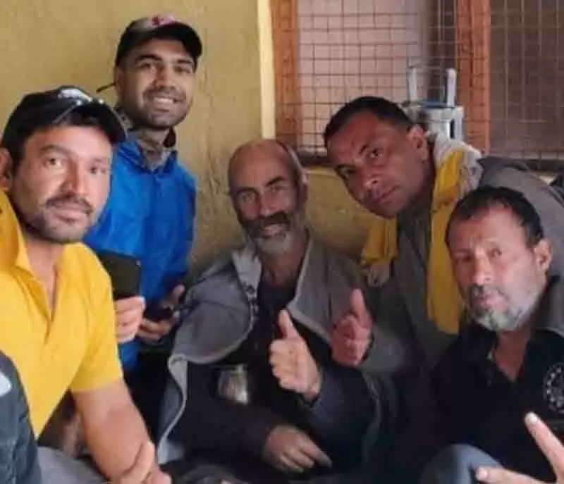 सात दिन बाद, Dharamsala के पास त्रिउंड ट्रेक से इज़रायली पर्यटक को बचाया गया सात दिन बाद, Dharamsala के पास त्रिउंड ट्रेक से इज़रायली पर्यटक को बचाया गया