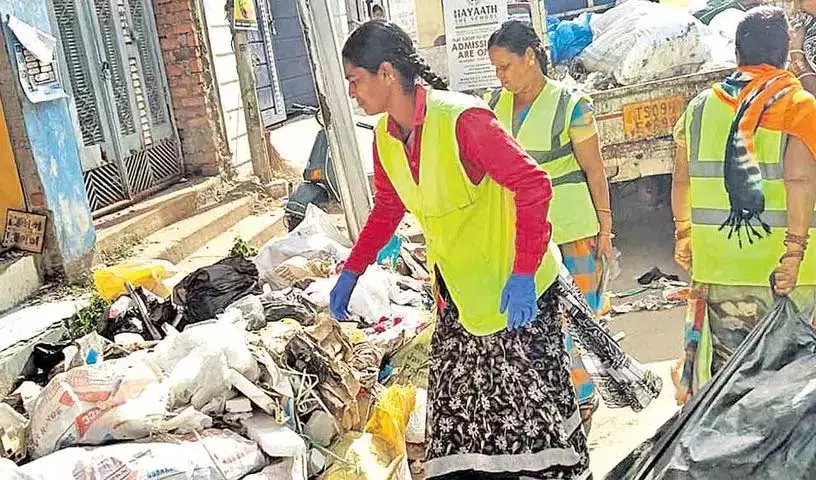 पर्यटन स्थलों पर निजी साम्राज्य पर्यटन स्थलों पर निजी साम्राज्य