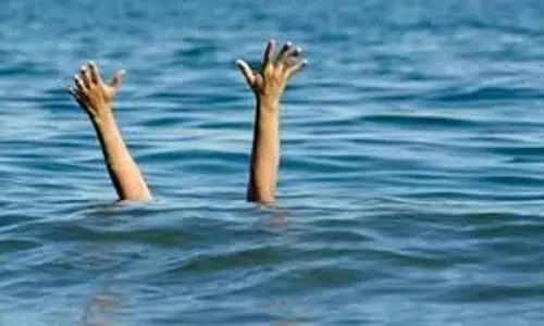 पीतमपुरा के तालाब में 6 साल का बच्चा डूबा
