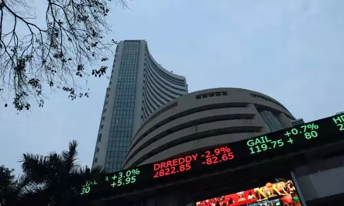 शेयर बाजार में हल्की सकारात्मक शुरुआत, GIFT Nifty में 40 अंकों की बढ़त