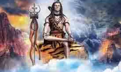 Rudrabhishek In Sawan 2025: श्रावण मास में क्यों किया जाता है रुद्राभिषेक Rudrabhishek In Sawan 2025: श्रावण मास में क्यों किया जाता है रुद्राभिषेक