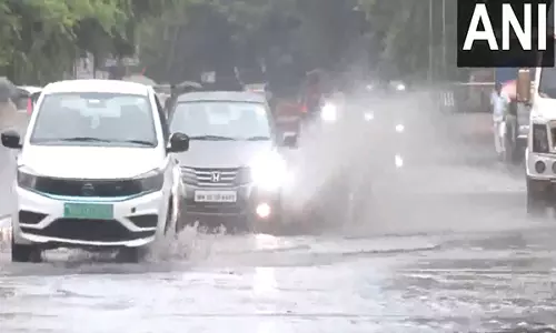 Maharashtra के कई इलाकों में सोमवार सुबह भारी बारिश हुई