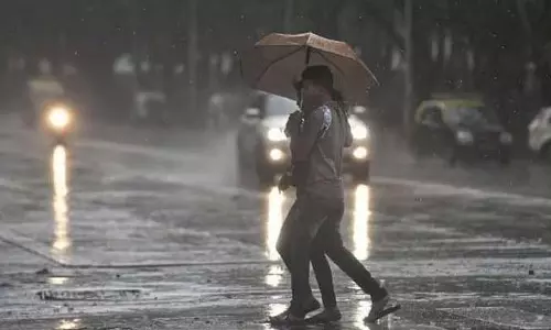 शहर में भारी बारिश की आशंका; अधिकारियों ने आपातकालीन संपर्क विवरण प्रसारित किए