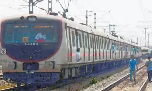 कटपडी के निकट ट्रैक रखरखाव: 4 मेमू ट्रेन सेवाएं रद्द!