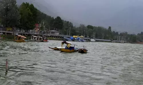 मौसम विभाग: 23 जून तक जम्मू-कश्मीर में बारिश, छींटे और तेज हवाएं मौसम विभाग: 23 जून तक जम्मू-कश्मीर में बारिश, छींटे और तेज हवाएं