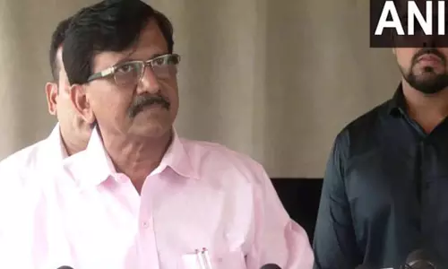 इंद्रायणी पुल ढहने की घटना: Sanjay Raut ने महायुति सरकार की आलोचना की इंद्रायणी पुल ढहने की घटना: Sanjay Raut ने महायुति सरकार की आलोचना की