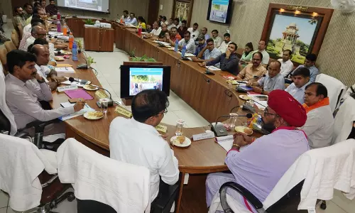 Jaipur: वंदे गंगा जल संरक्षण जन अभियान” की समीक्षा बैठक हुई आयोजित Jaipur: वंदे गंगा जल संरक्षण जन अभियान” की समीक्षा बैठक हुई आयोजित