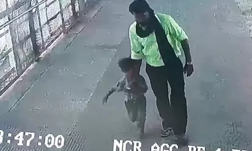आगरा से अगवा किया गया 2 साल का बच्चा ग्वालियर रेलवे स्टेशन पर देखा गया