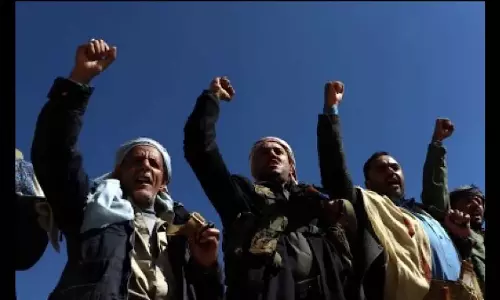 Yemen के हौथियों ने इजरायल पर मिसाइल हमलों की जिम्मेदारी ली