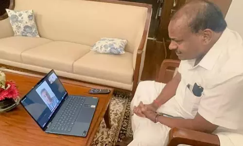 HDK ने कन्नड़ लोगों से बातचीत की: मदद मांगी