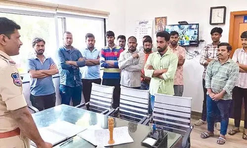 CI  ने रात में काम करने वाले व्यवसाय मालिकों को सलाह दी