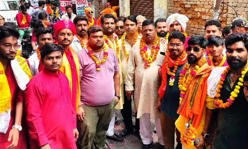 Farrukhabad: सीपी चौराहे पर पृथ्वी राज चौहान की मूर्ति लगवाने का ऐलान Farrukhabad: सीपी चौराहे पर पृथ्वी राज चौहान की मूर्ति लगवाने का ऐलान
