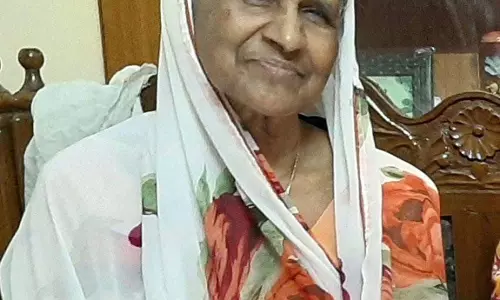टिकरापारा की द्रौपदी ठाकुर का निधन टिकरापारा की द्रौपदी ठाकुर का निधन