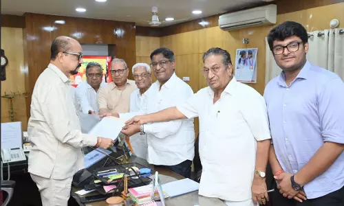 राज्यपाल डेका से छत्तीसगढ़ अग्रवाल संगठन के पदाधिकारियों ने की भेंट