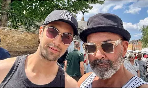 Bobby Deol : बेटे आर्यमन को 24वें जन्मदिन पर दी खास शुभकामनाएं