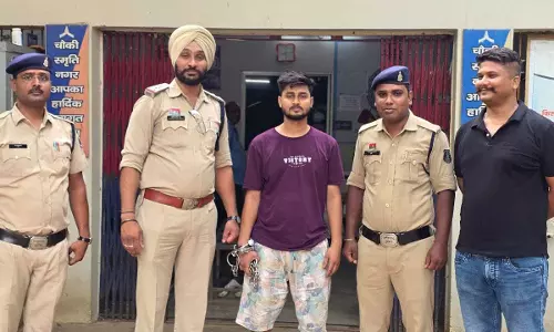12 ATM कार्ड के साथ सटोरिया गिरफ्तार, पुलिस ने 30 बैंक खाते होल्ड कराए