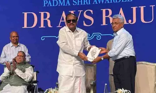 पूर्व उपराष्ट्रपति वेंकैया Naidu ने कहा, हर किसी को पर्यावरण संबंधी चिंताओं के बारे में सीखना होगा पूर्व उपराष्ट्रपति वेंकैया Naidu ने कहा, हर किसी को पर्यावरण संबंधी चिंताओं के बारे में सीखना होगा