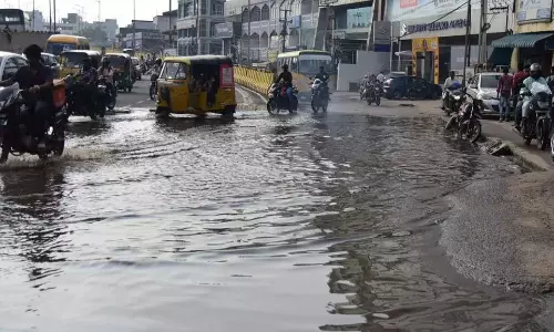 Hyderabad: नगर निगम अधिकारी मानसून के लिए तैयार नहीं