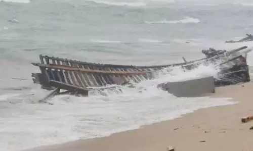 Andhra : नाव से गिरकर दो मछुआरों की मौत
