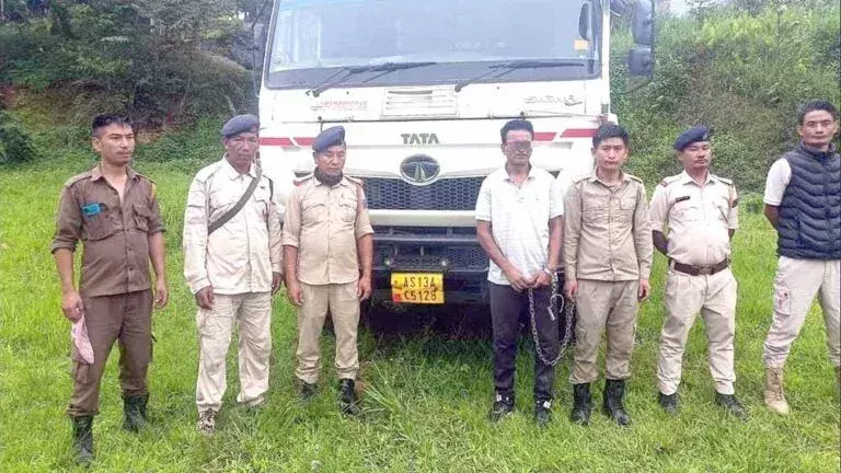 Kohima पुलिस ने असम से चोरी हुआ डम्पर ट्रक बरामद किया