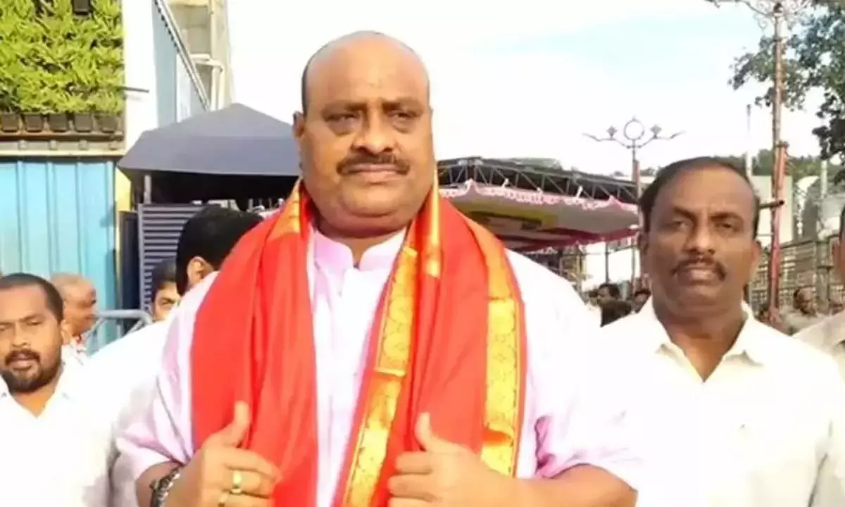 Andhra: मंत्री ने तिरुमाला में पूजा-अर्चना की