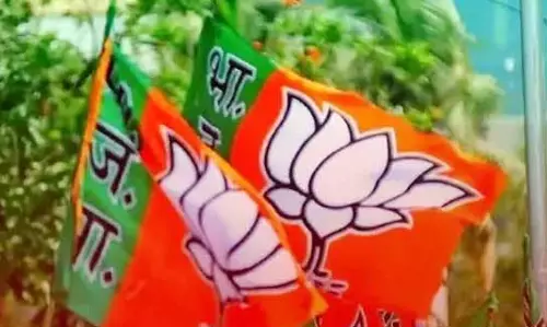 जनपद पंचायत में कांग्रेस को झटका, अध्यक्ष बनी नेत्री शामिल हुई बीजेपी में जनपद पंचायत में कांग्रेस को झटका, अध्यक्ष बनी नेत्री शामिल हुई बीजेपी में