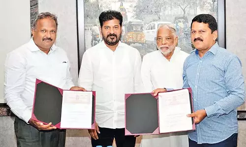 Telangana : सरकारी स्कूलों में अत्याधुनिक शिक्षण