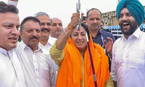 भगवंत मान पंजाब के डमी सीएम, दिल्ली के आप नेता दिखावा कर रहे: Rekha Gupta भगवंत मान पंजाब के डमी सीएम, दिल्ली के आप नेता दिखावा कर रहे: Rekha Gupta