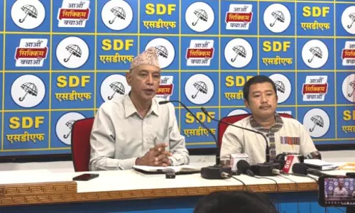 Sikkim के 50वें राज्य दिवस समारोह की अनदेखी करने के लिए केंद्रीय मंत्रियों की आलोचना