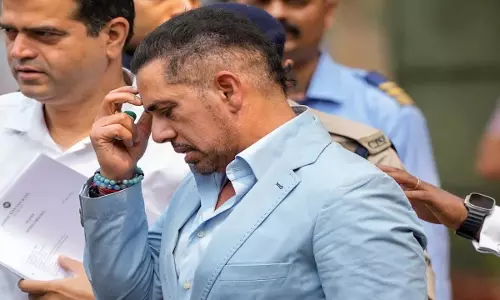 मनी लॉन्ड्रिंग केस में ED की कार्रवाई, रॉबर्ट वाड्रा से फिर होगी पूछताछ मनी लॉन्ड्रिंग केस में ED की कार्रवाई, रॉबर्ट वाड्रा से फिर होगी पूछताछ