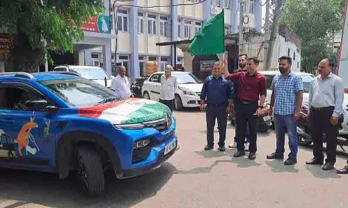 Mandi के युवाओं ने हरित जीवन और सड़क सुरक्षा के लिए चलाया दोहरा अभियान Mandi के युवाओं ने हरित जीवन और सड़क सुरक्षा के लिए चलाया दोहरा अभियान