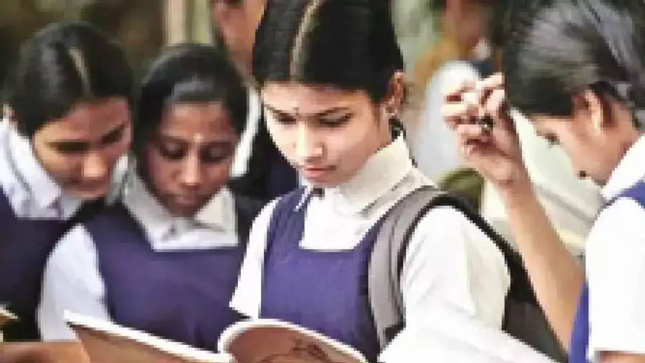 Telangana: बजट स्कूलों ने लंबित सरकारी बकाया जारी करने की मांग की