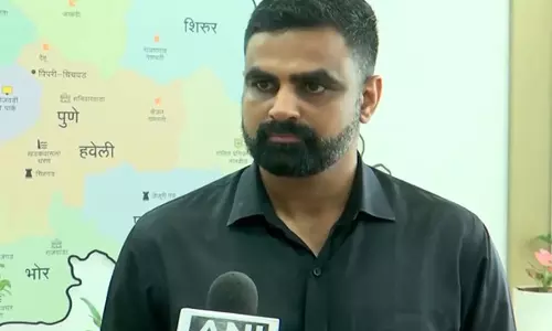 पुणे पुल हादसा: जिला कलेक्टर ने कहा, मृतकों के परिजनों को 5-5 लाख रुपये की सहायता राशि दी जाएगी