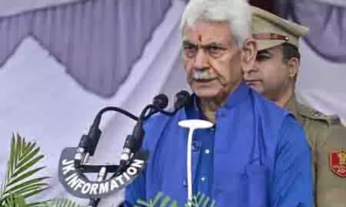 J&K में किसी भी आतंकी हमले को युद्ध कार्रवाई माना जाएगा: LG Manoj Sinha