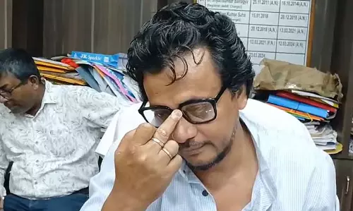 गौरवंगा विश्वविद्यालय में अचानक दोगुनी फीस वृद्धि के विरोध में प्रदर्शन शुरू गौरवंगा विश्वविद्यालय में अचानक दोगुनी फीस वृद्धि के विरोध में प्रदर्शन शुरू