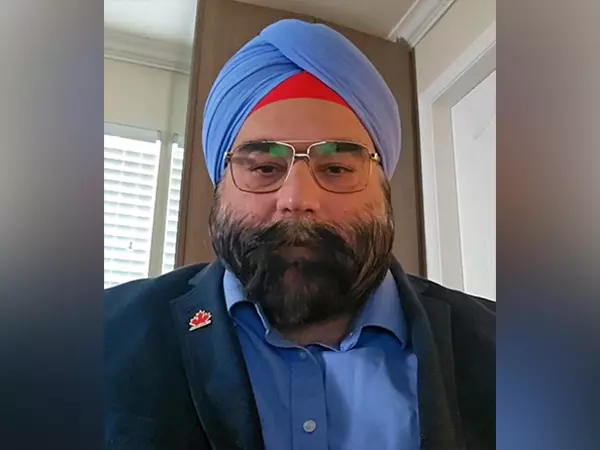 कनाडा और भारत दीर्घकालिक नैतिक आर्थिक मित्रता का निर्माण कर सकते हैं: Dr Rishi Singh कनाडा और भारत दीर्घकालिक नैतिक आर्थिक मित्रता का निर्माण कर सकते हैं: Dr Rishi Singh
