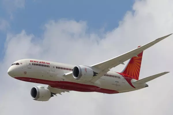 Kolkata: तकनीकी खराबी के कारण सैन फ्रांसिस्को से मुंबई आ रही फ्लाइट रोकी गई Kolkata: तकनीकी खराबी के कारण सैन फ्रांसिस्को से मुंबई आ रही फ्लाइट रोकी गई