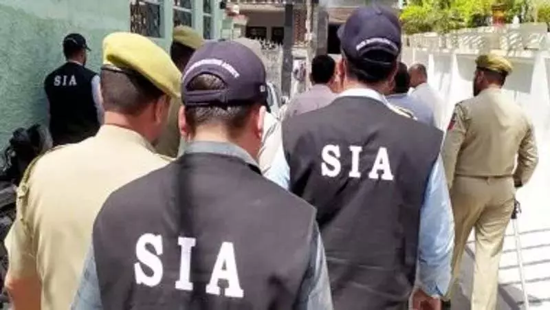 SIA ने कुपवाड़ा में पाक स्थित आतंकवादी की संपत्ति जब्त की SIA ने कुपवाड़ा में पाक स्थित आतंकवादी की संपत्ति जब्त की