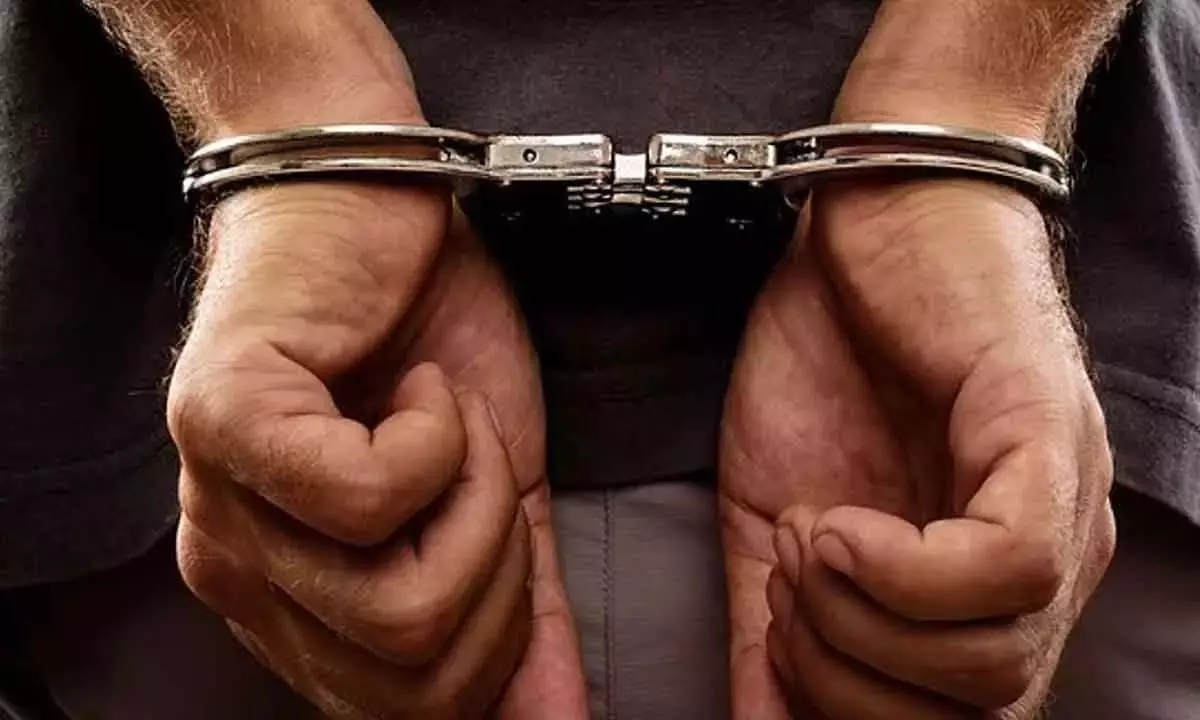 गांजा तस्करी गिरोह का भंडाफोड़, 7 गिरफ्तार गांजा तस्करी गिरोह का भंडाफोड़, 7 गिरफ्तार