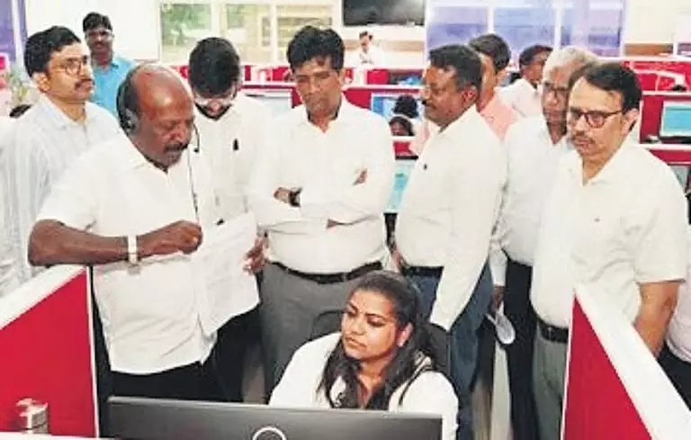 स्वास्थ्य मंत्री ने NEET-UG पास न कर पाने वाले छात्रों के लिए मानसिक स्वास्थ्य परामर्श शुरू किया स्वास्थ्य मंत्री ने NEET-UG पास न कर पाने वाले छात्रों के लिए मानसिक स्वास्थ्य परामर्श शुरू किया