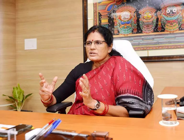 Parvati Parida ने लैंगिक हिंसा से बचे लोगों के पुनर्वास के लिए कौशल प्रशिक्षण का आह्वान किया Parvati Parida ने लैंगिक हिंसा से बचे लोगों के पुनर्वास के लिए कौशल प्रशिक्षण का आह्वान किया