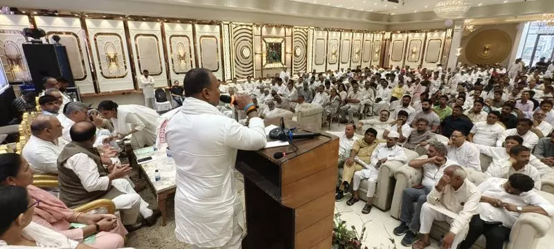 Haryana : राजनीतिक करियर और सामाजिक उपस्थिति से तय होगा जिला कांग्रेस प्रमुख Haryana : राजनीतिक करियर और सामाजिक उपस्थिति से तय होगा जिला कांग्रेस प्रमुख